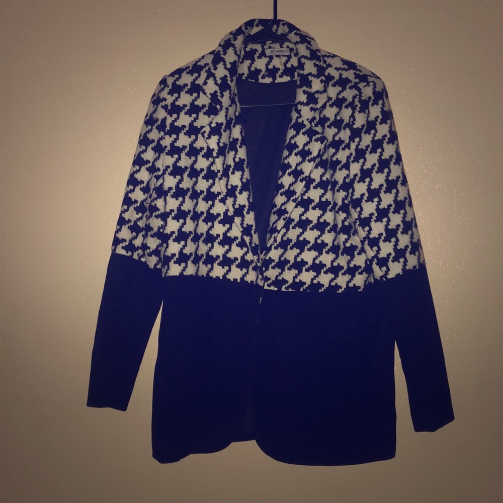 Adorable peacoat in great condition !